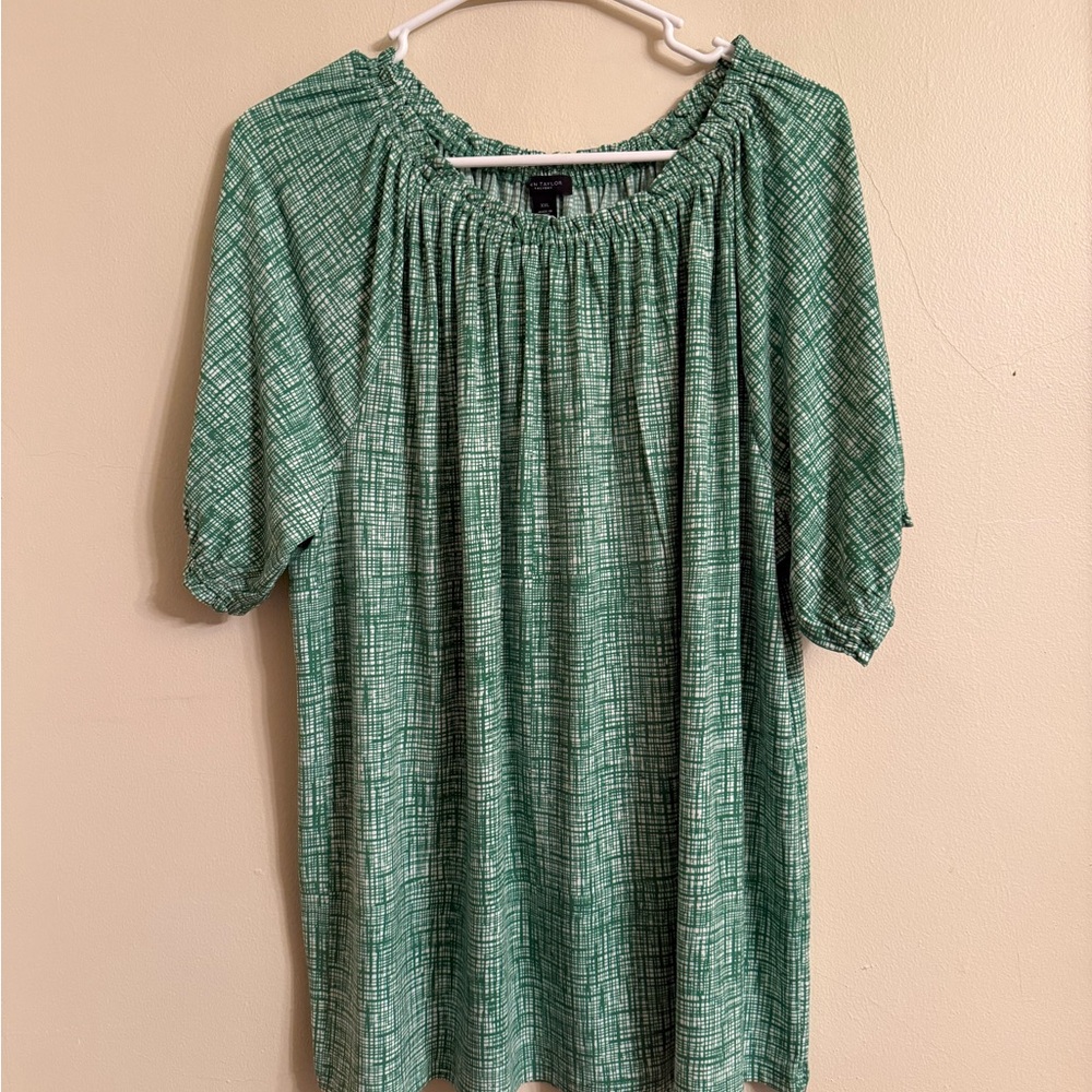 Green Short Sleeve Blouse
